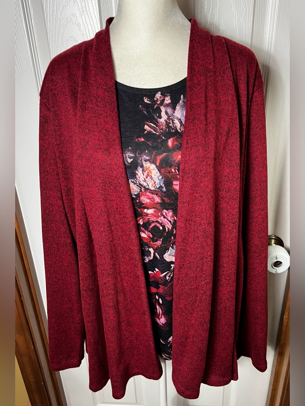 White Stag Blouse/Built in Cardigan Sweater Long Sleeve Floral Burgundy Red XL